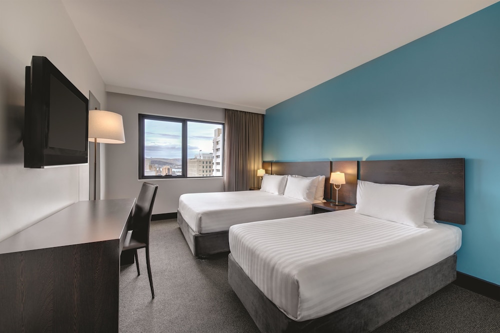 TRAVELODGE HOBART 23/70