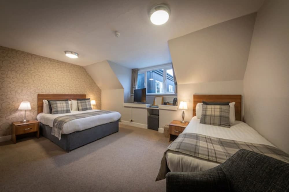 Uig Lodge Hotel 31/59