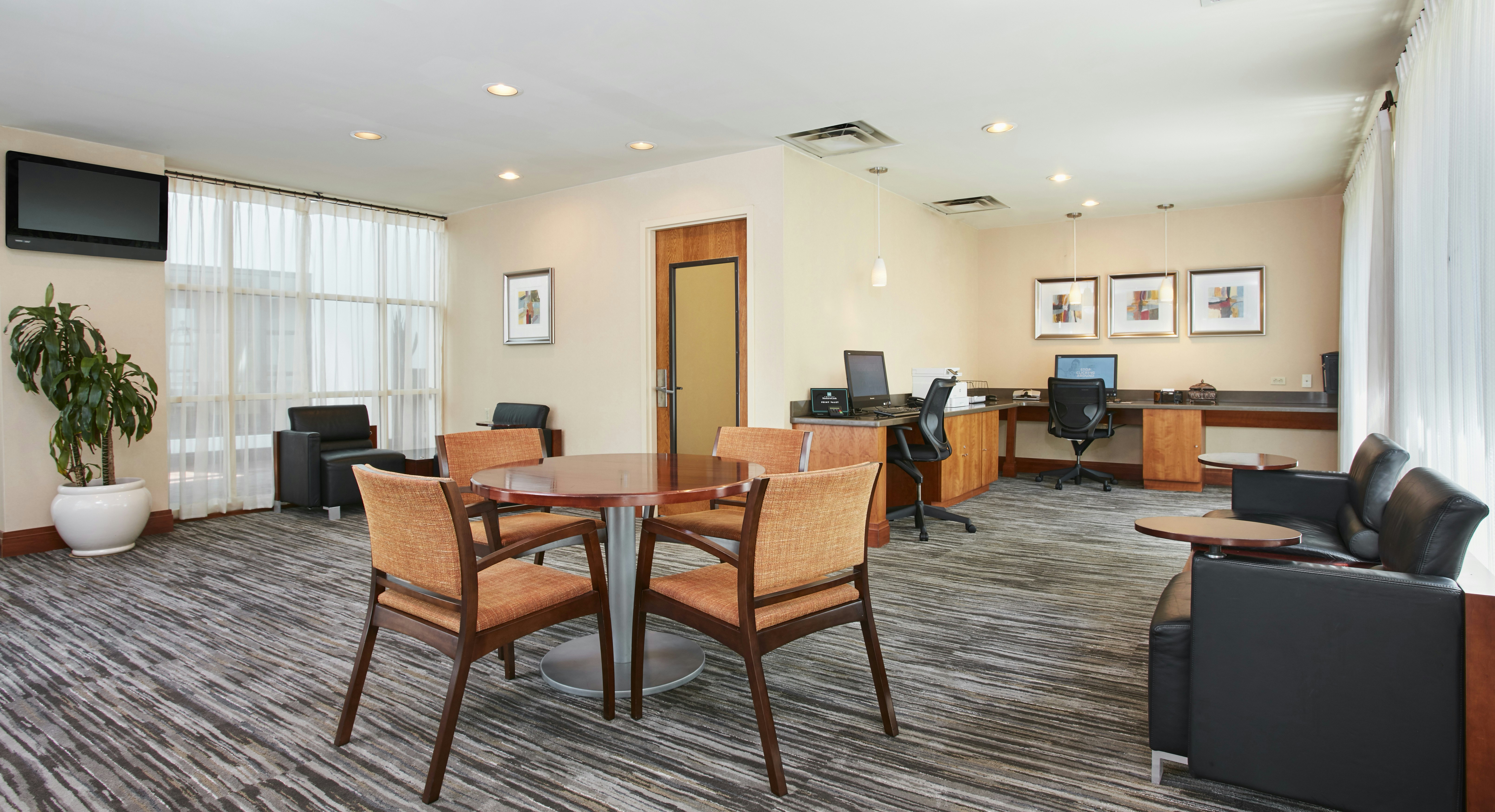 Embassy Suites By Hilton Parsippany 36/55
