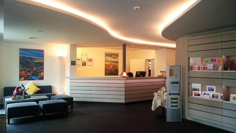 Hotel Krone Buochs 4/19