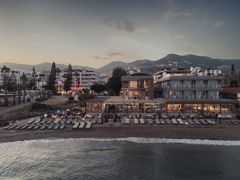 En Vie Beach Boutique Hotel-Adult Only 71/78