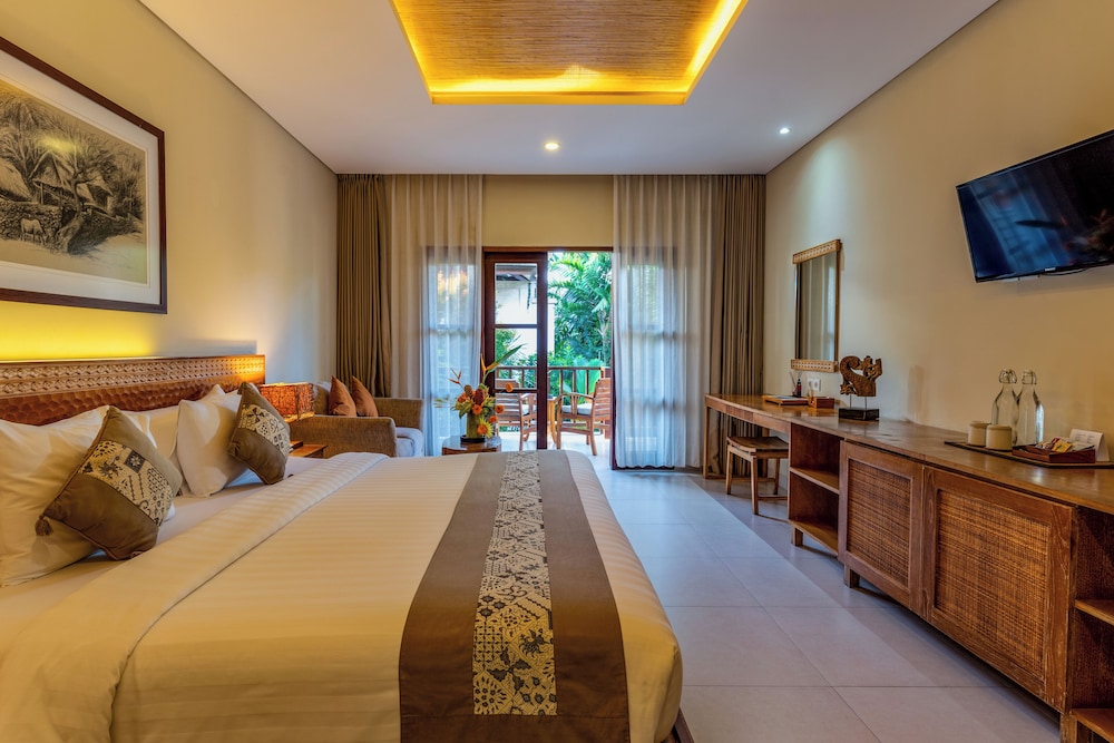SUPER, DELUXE, DOUBLE BED