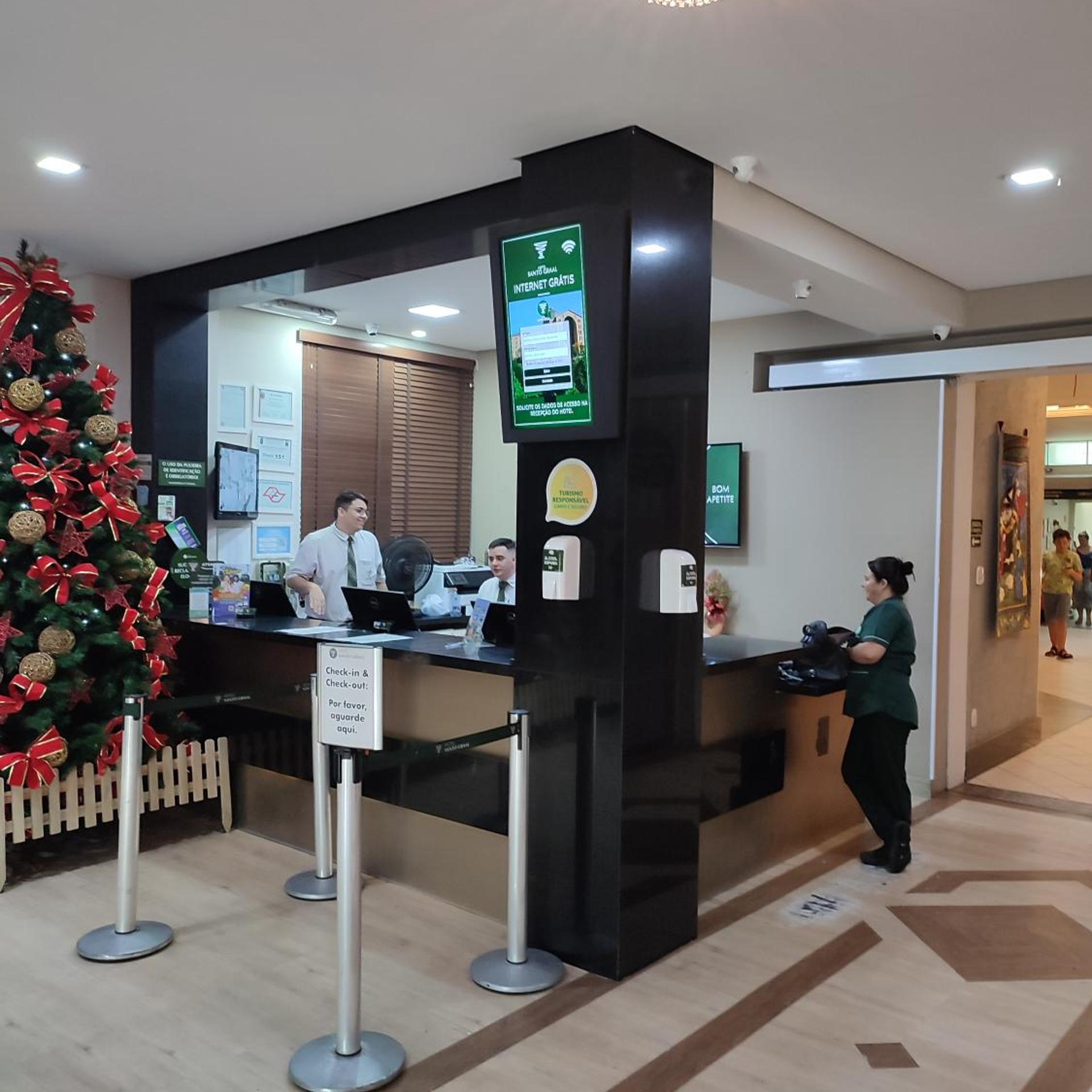 Hotel Santo Graal 12/61