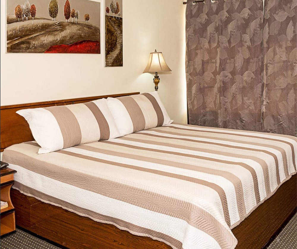 Hotel Tropico Inn 20/48