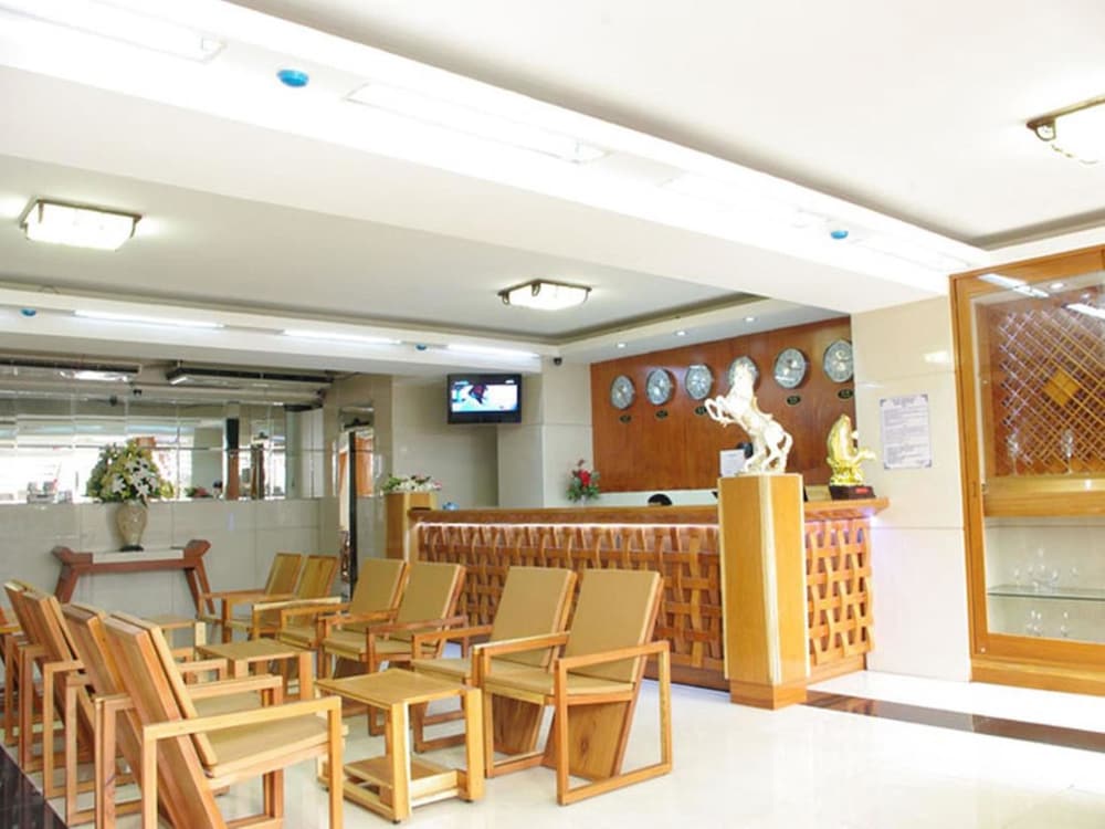 An Dong Center Hotel 34/40