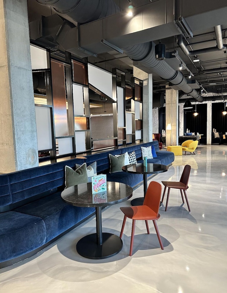 Aloft Fort Lauderdale Airport 27/46