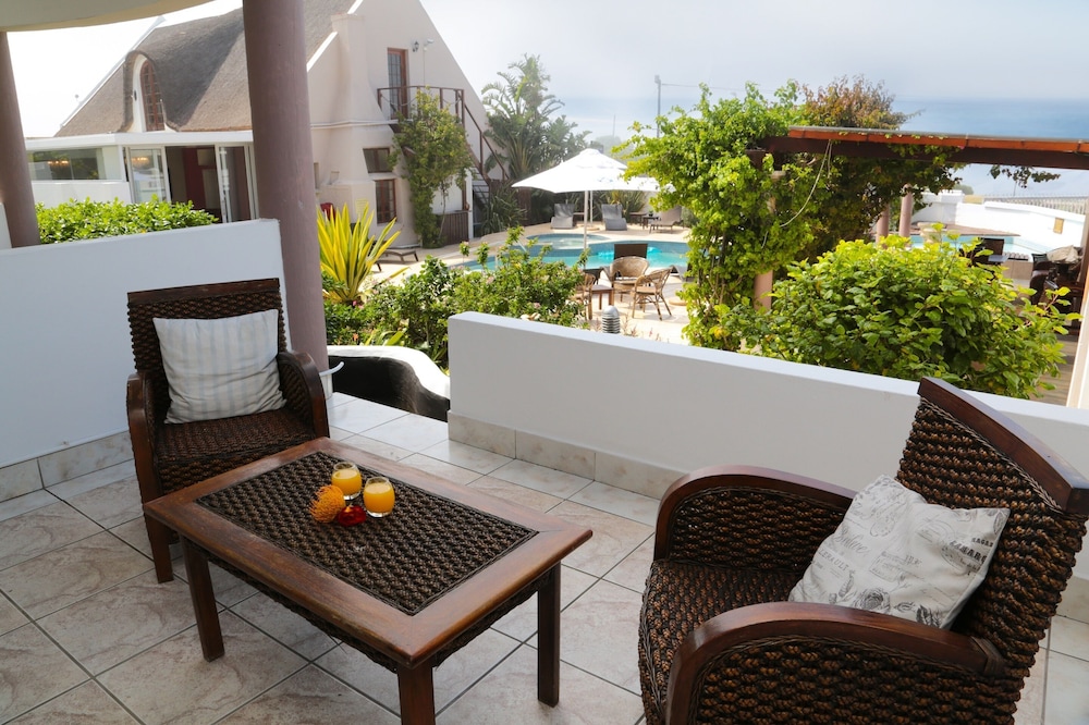 Misty Waves Boutique Hotel 43/79