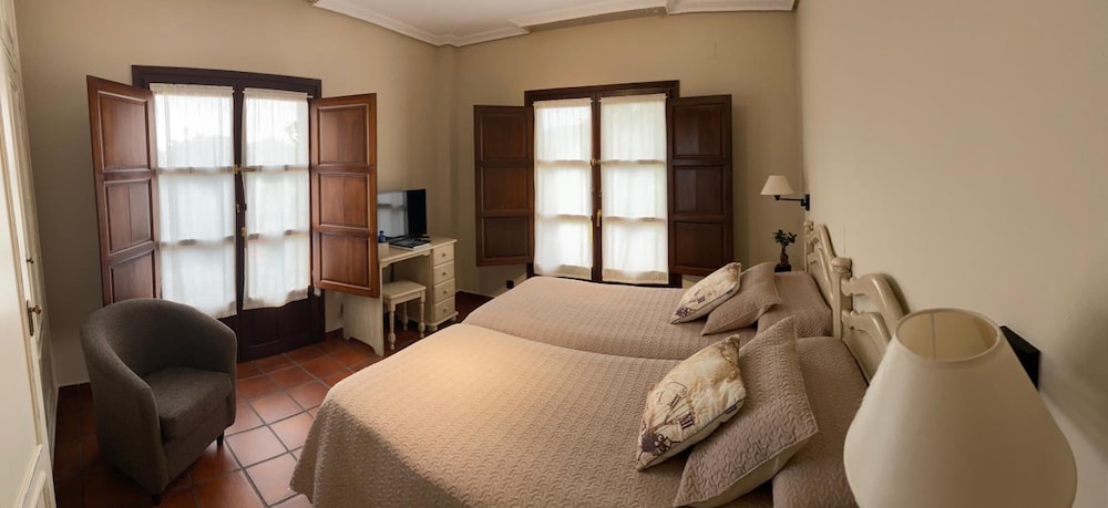 Hotel La Boriza 10/50
