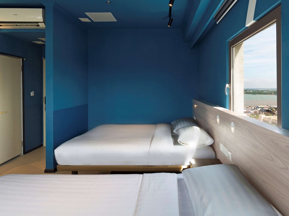 FAMILY, 2 DOUBLE BEDS