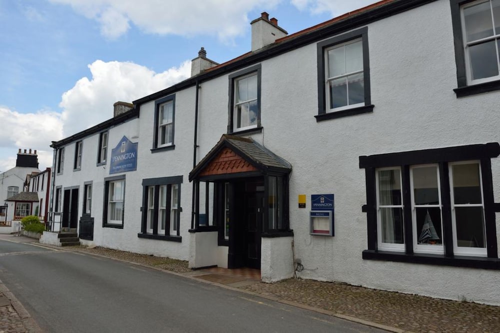 The Pennington Hotel 3/45