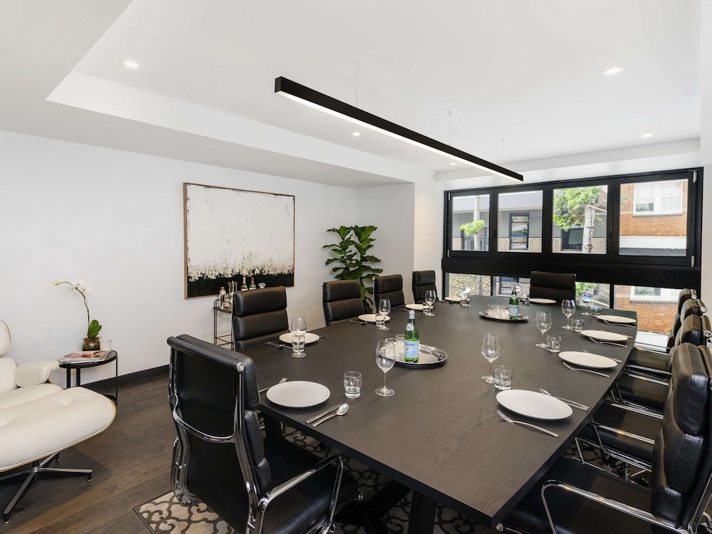 FV Brisbane by Peppers 40/50