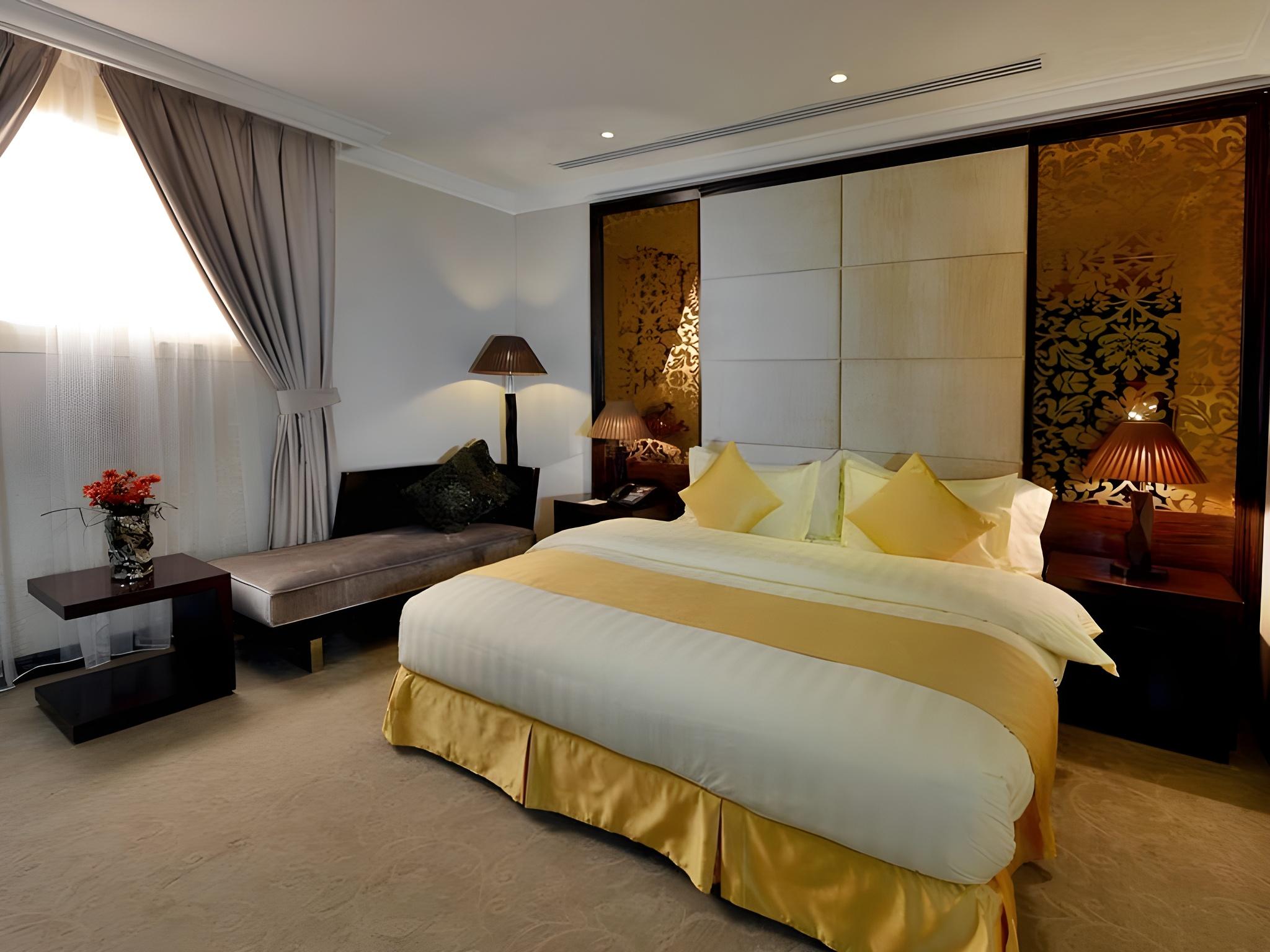 2 Bedrooms, Suite