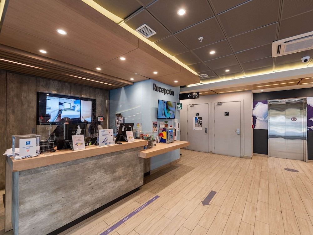 Ibis Budget Santiago Providencia 8/47