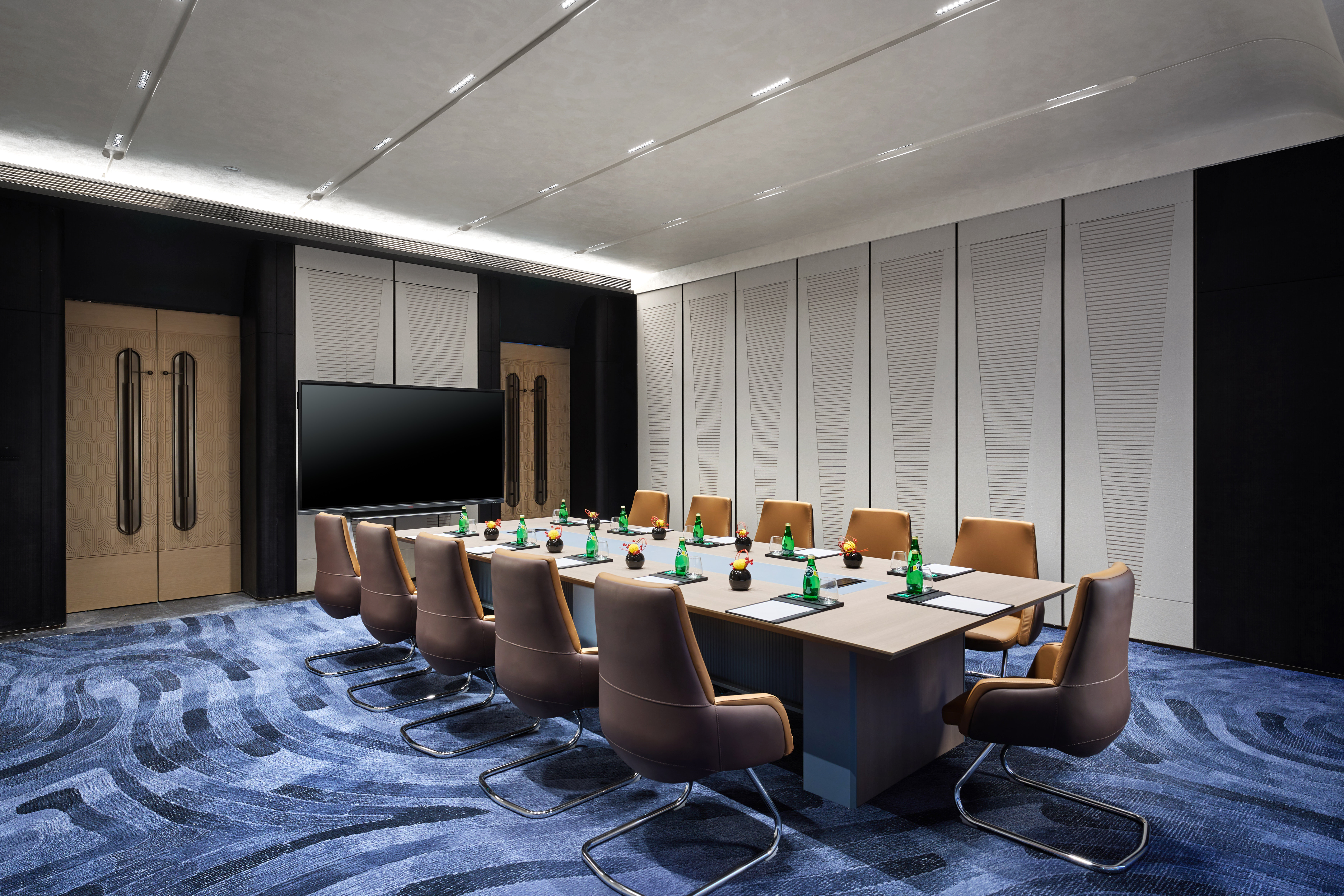 HUALUXE Shenzhen Bao'an by IHG 34/50