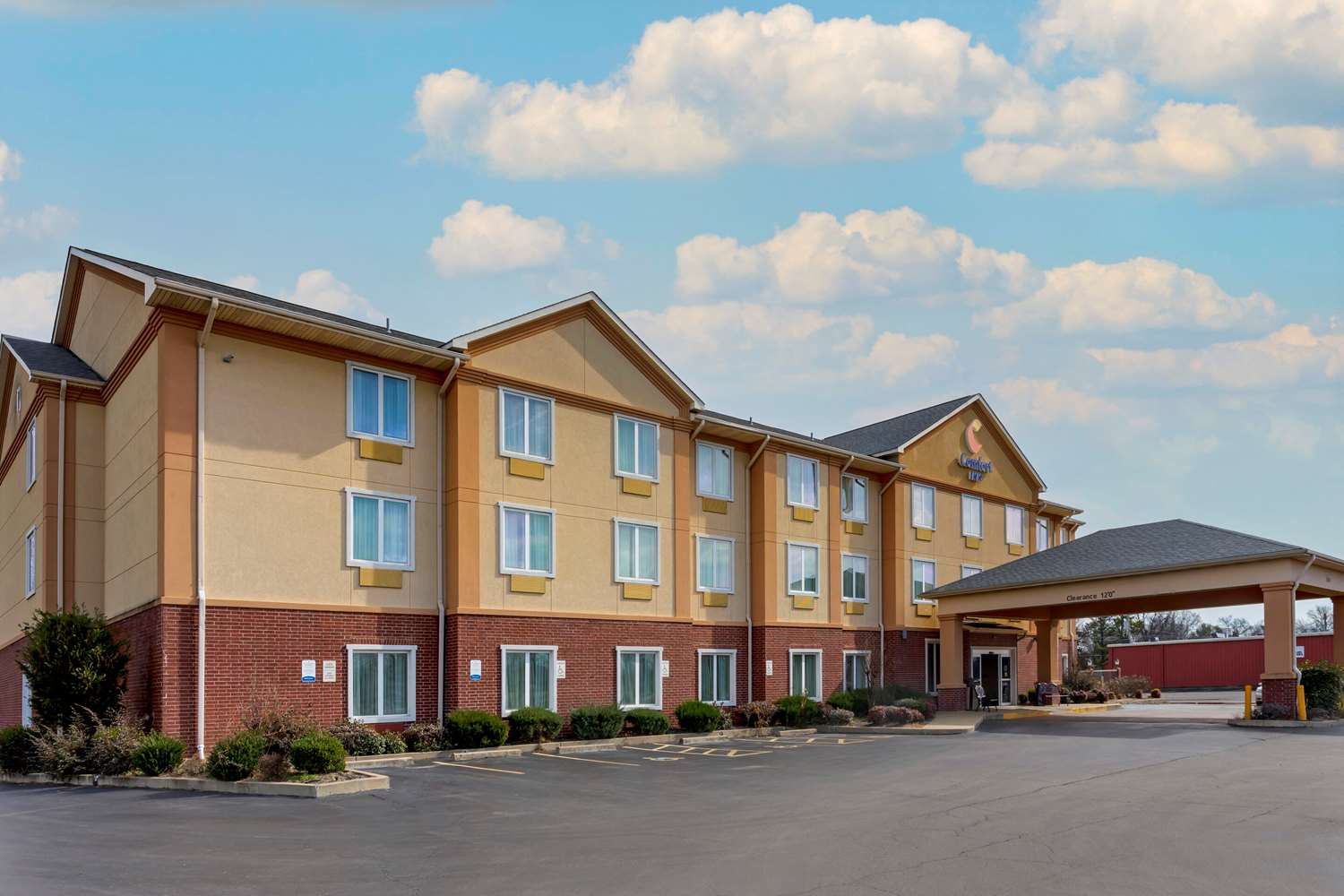 Comfort Inn Marion 9/40