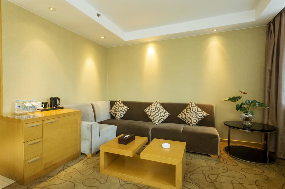 Jinjiang Metropolo Hotel 33/48