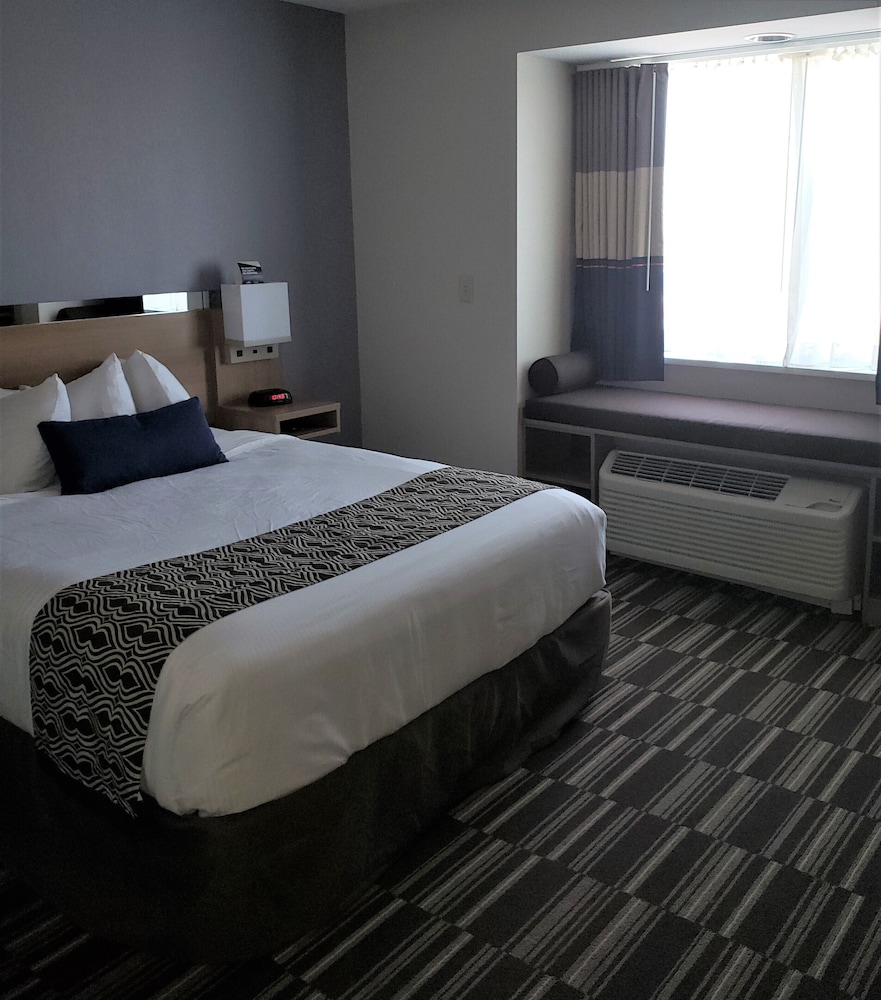 Microtel by Wyndham Penn Yan Finger Lakes Region 22/64