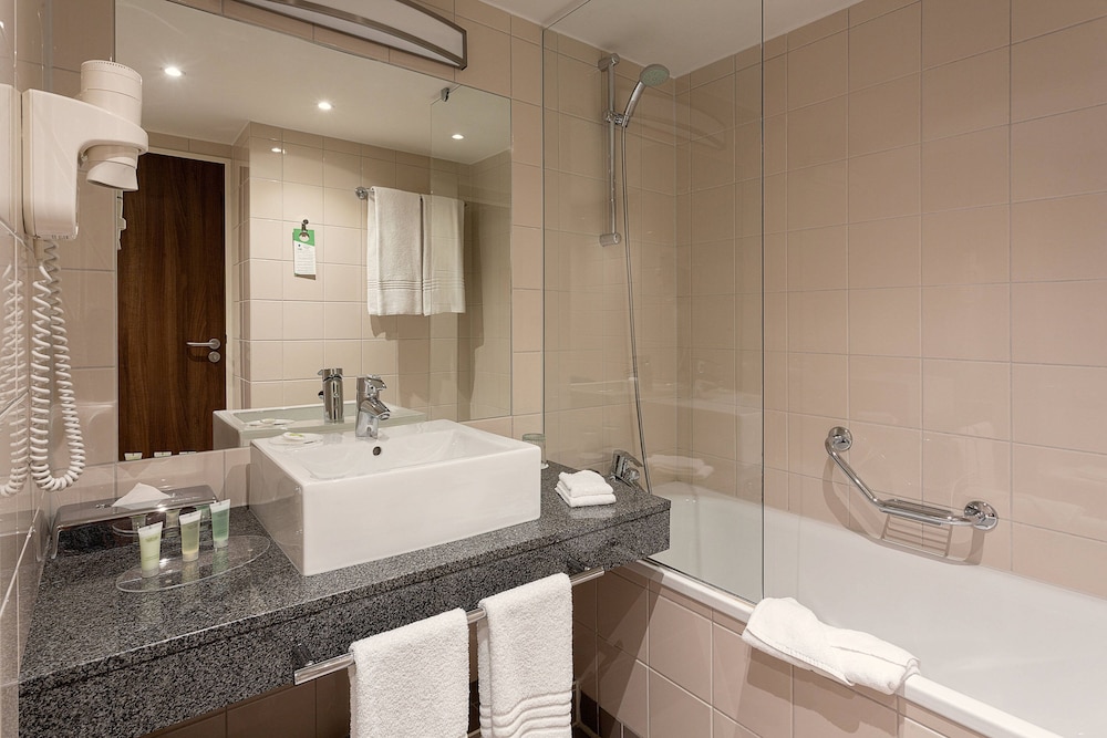 COURTYARD BY MARRIOTT TOULOUSE AIRPORT 6/37