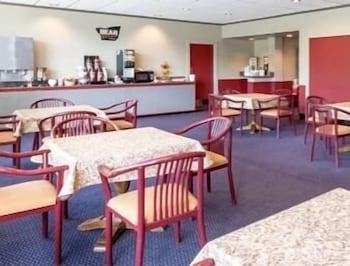 Travelodge By Wyndham Jackson 18/20