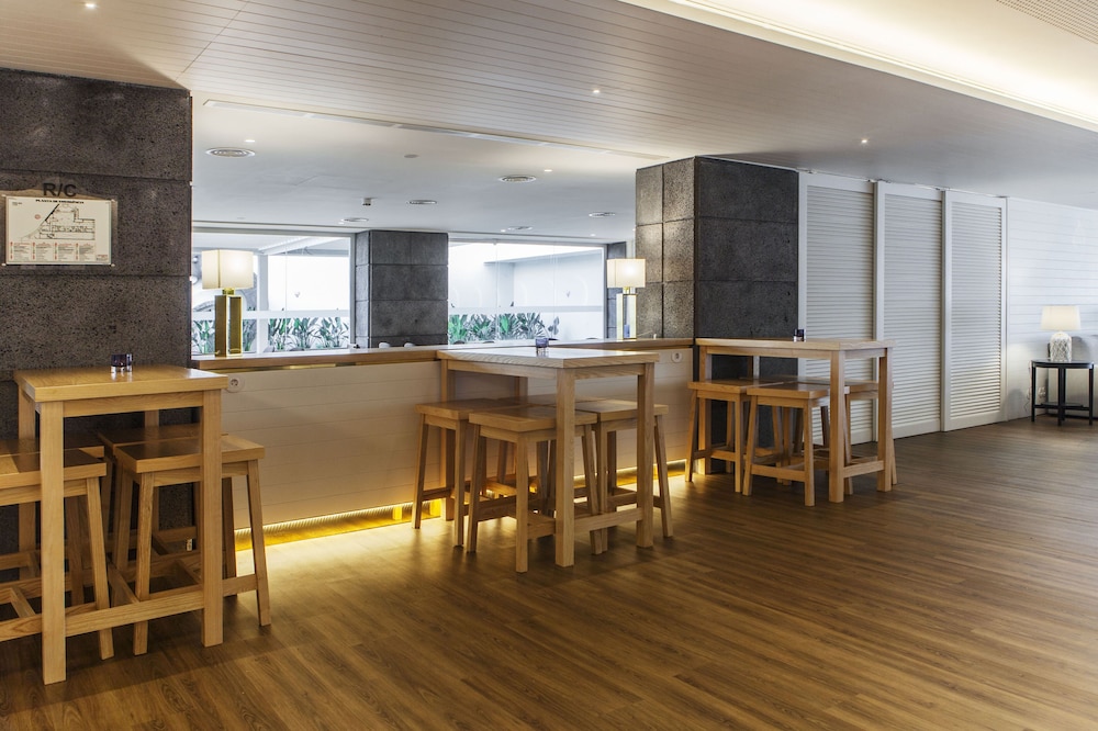 Hotel Gaivota Azores 47/72