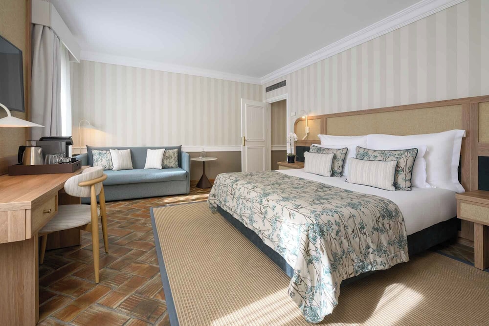 غرفة ديلوكس بسرير مزدوج وسرير فردي بإطلالة على الحديقة، Hotel Da Cartuxa 3/4