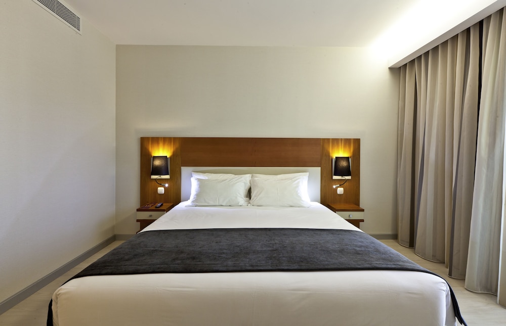 STANDARD, DOUBLE BED