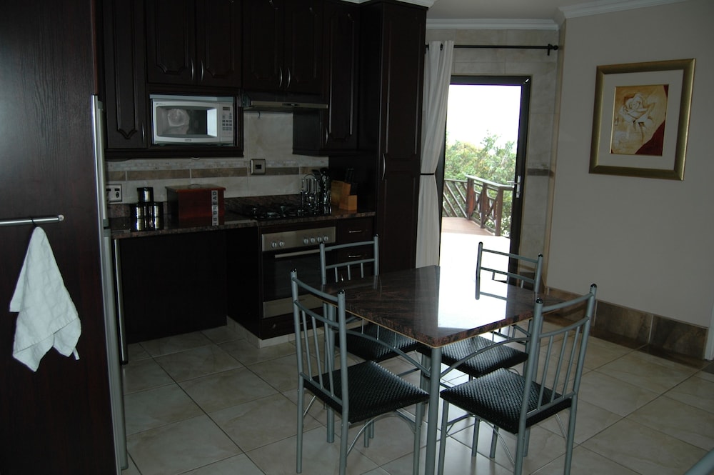 Bon A Vie B And B And Self Catering 13/25