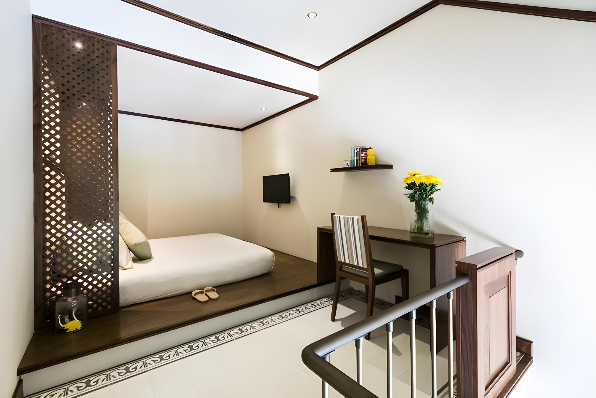 Superior, King Bed