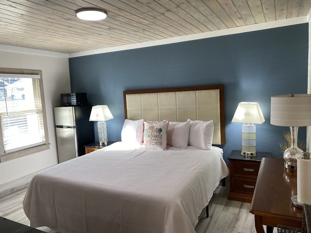 Gulf Coast Inn 19/50