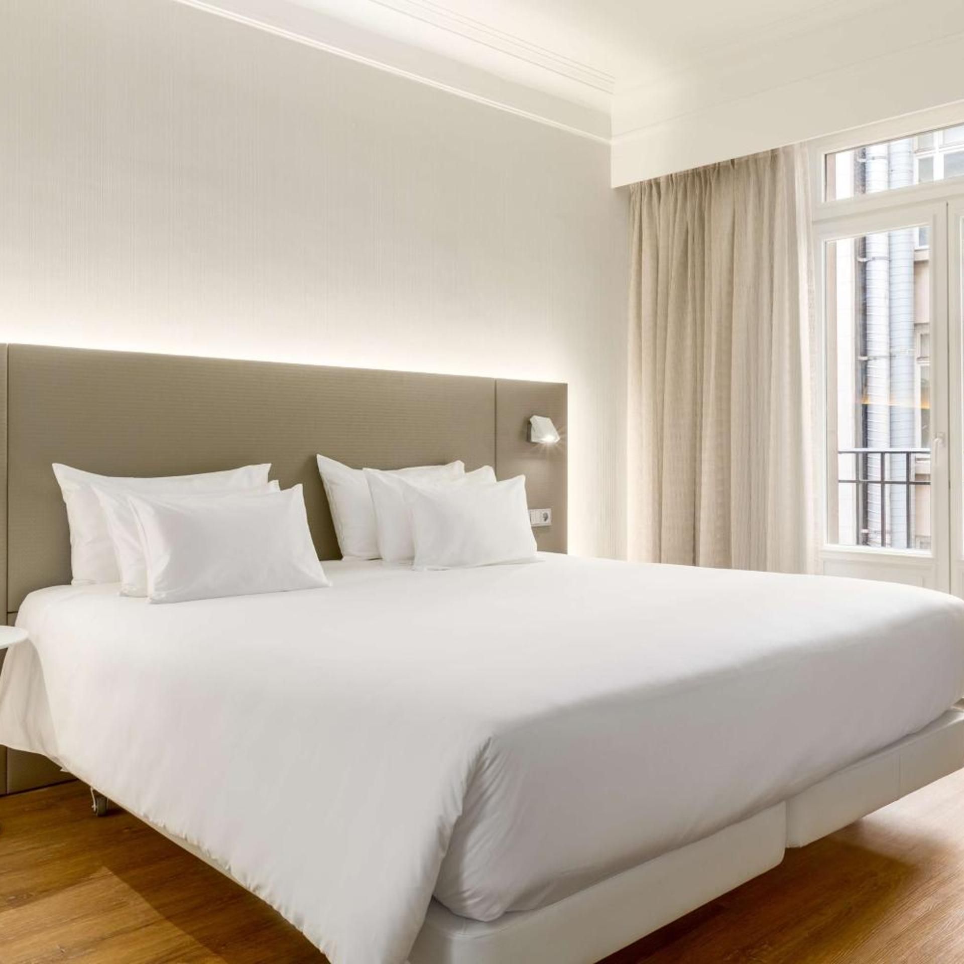 Suite, King Bed, with Extra Bed