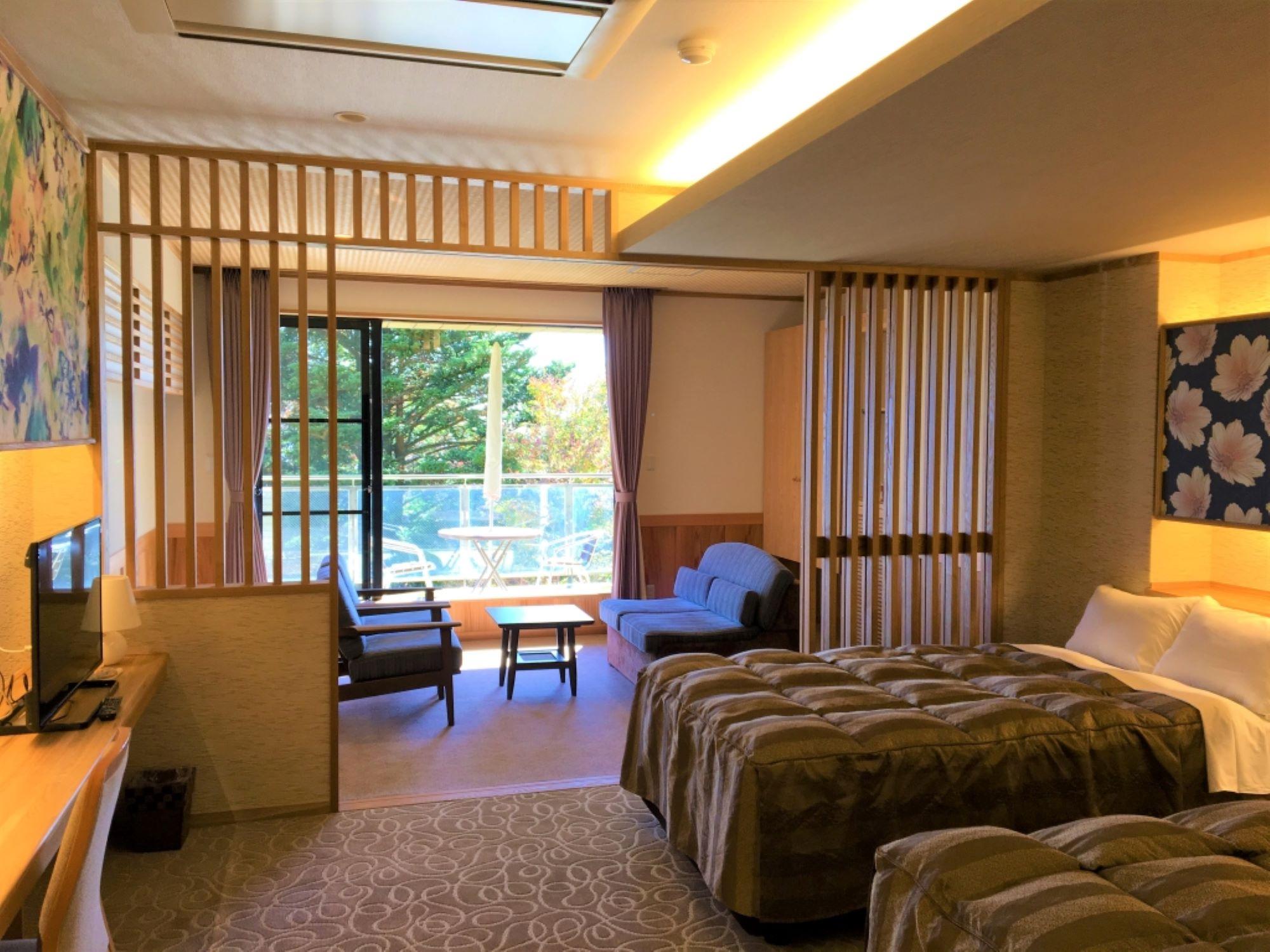 Western, Standard, Twin Beds, Forest View, Ocean View