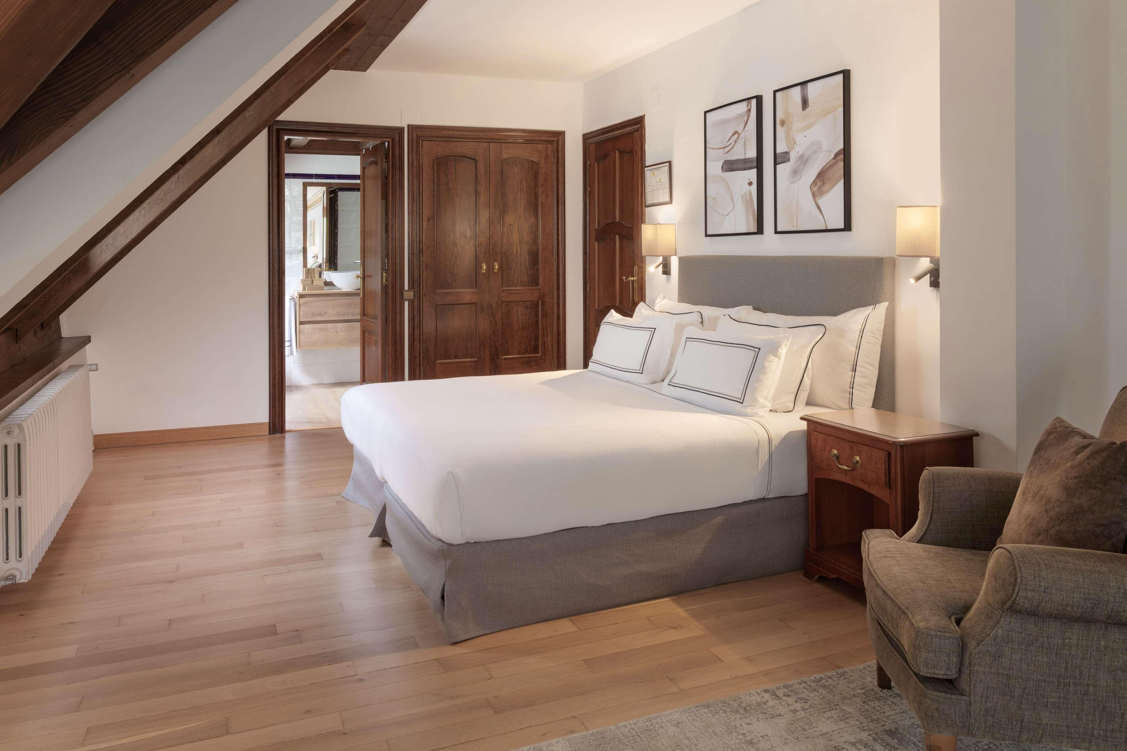 junior suite, Hotel de Tredos Baqueira Affiliated by Melia 5/10