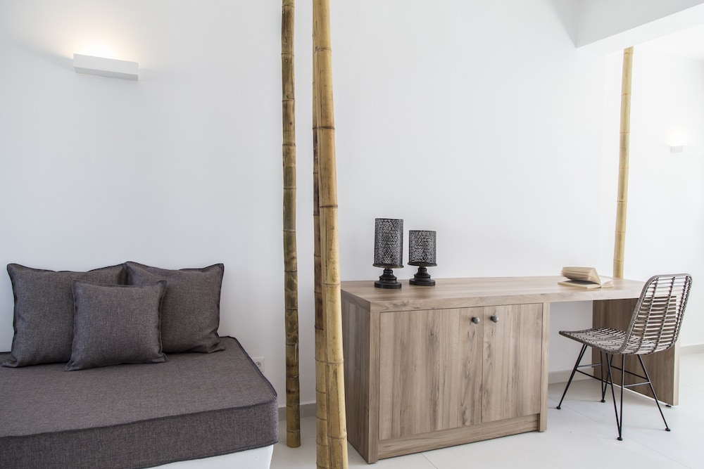 Ftelia Bay Boutique Hotel 30/36