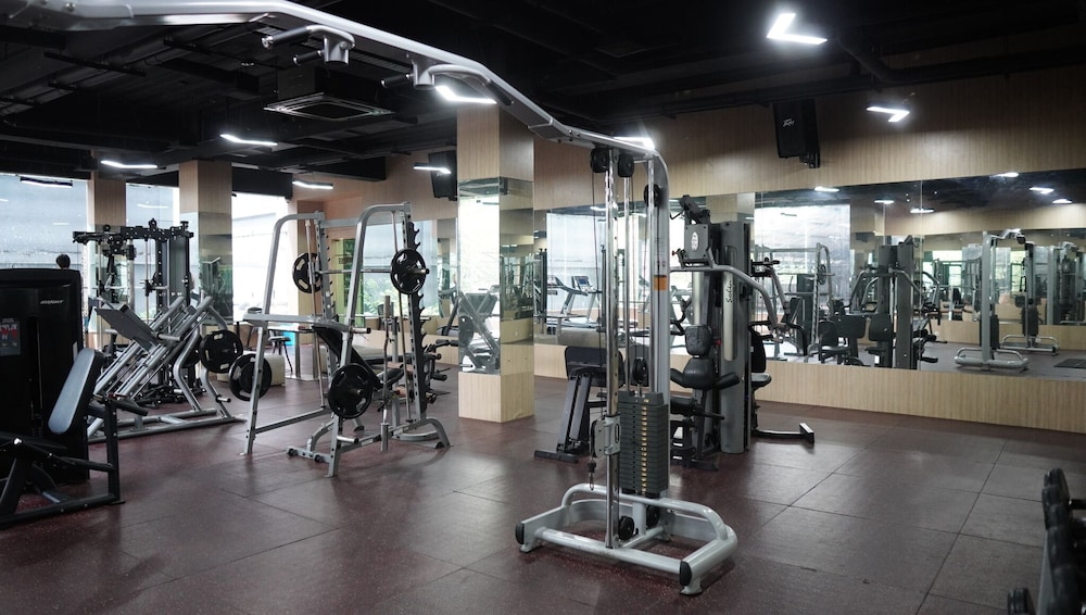 New Hollywood Pekanbaru 36/58