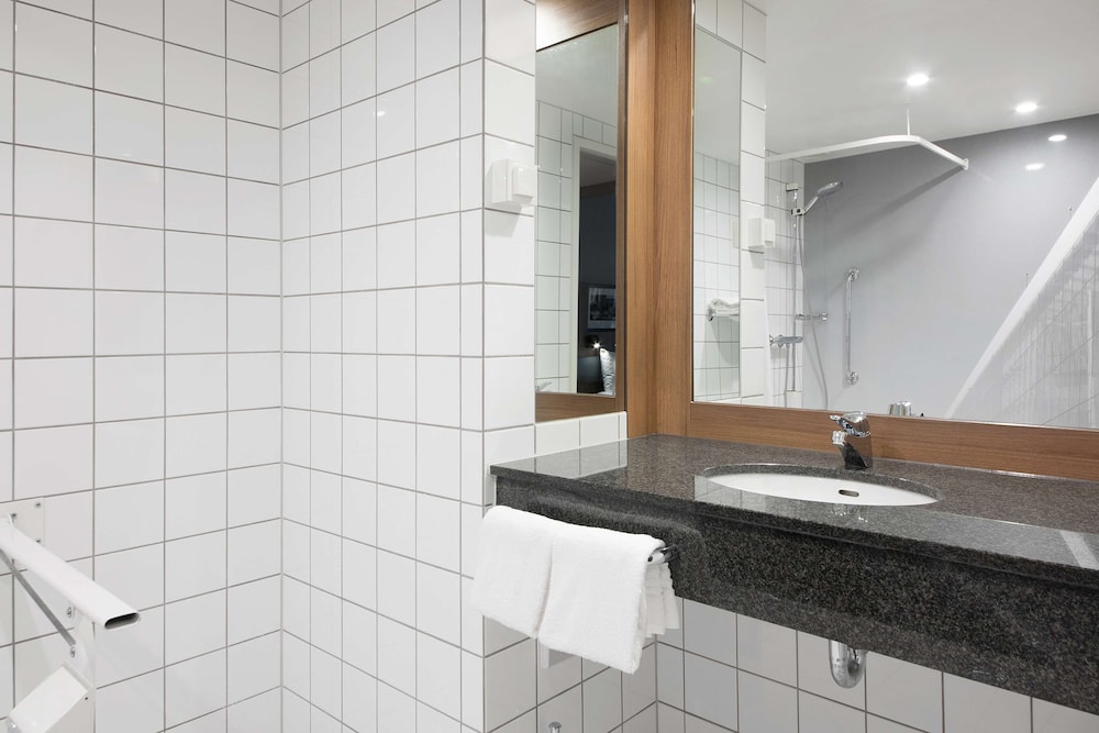 غرفة بريميوم بسرير كوين، Radisson Blu Hotel Nydalen 6/6