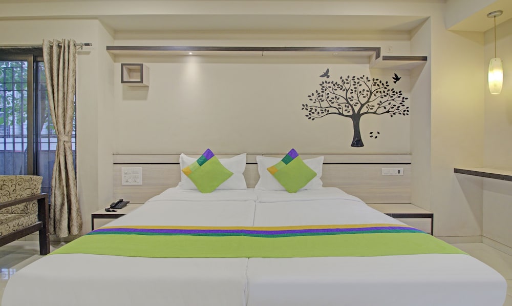 Treebo Trend Sumati Baner 16/39