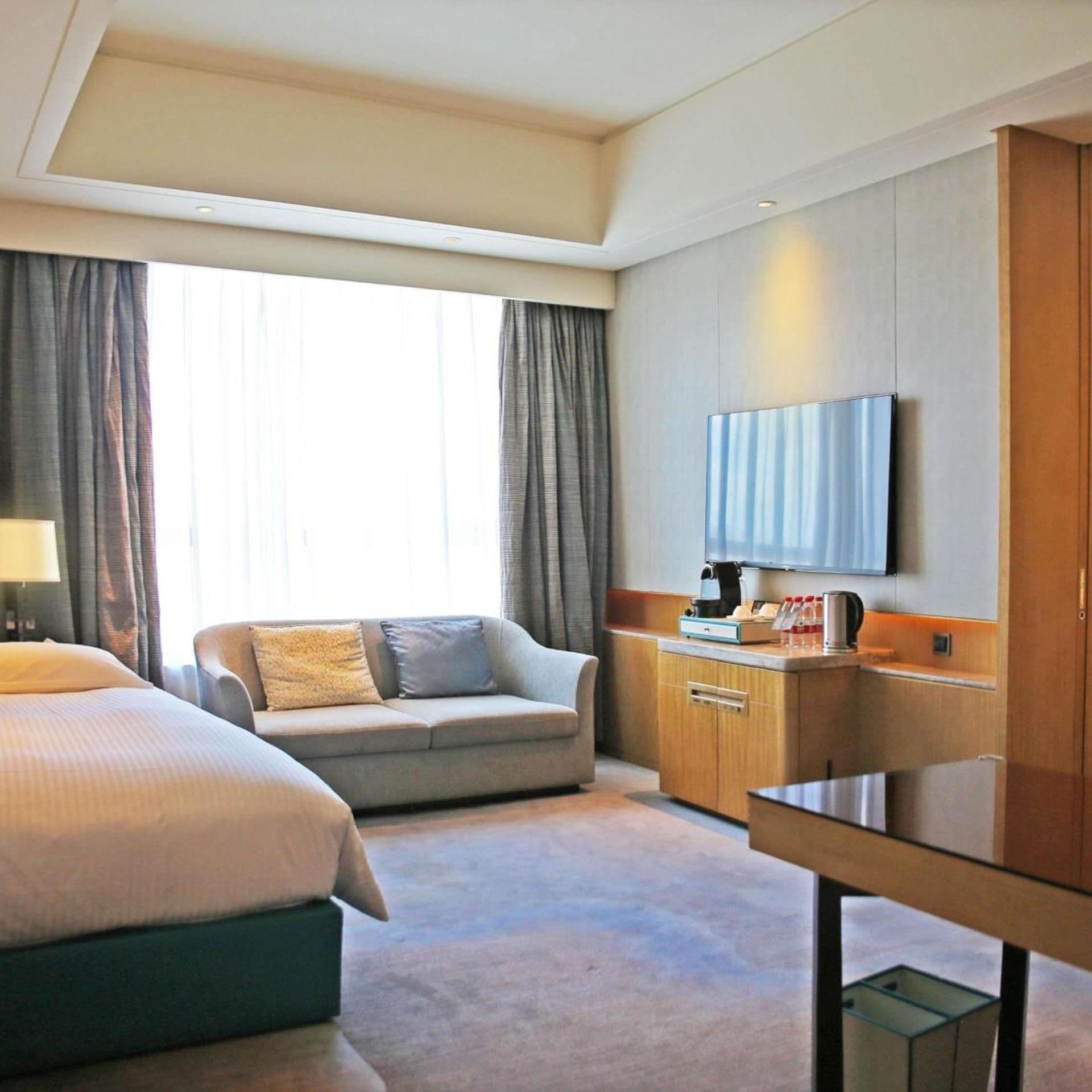 All Together, Junior Suite