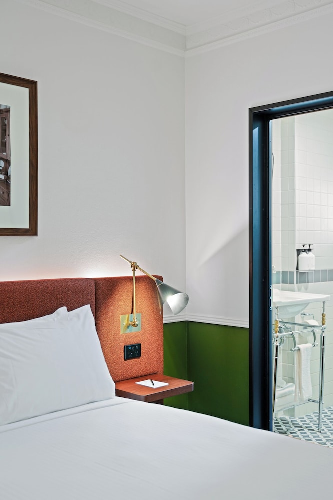 The Charrington Boutique Hotel 21/58