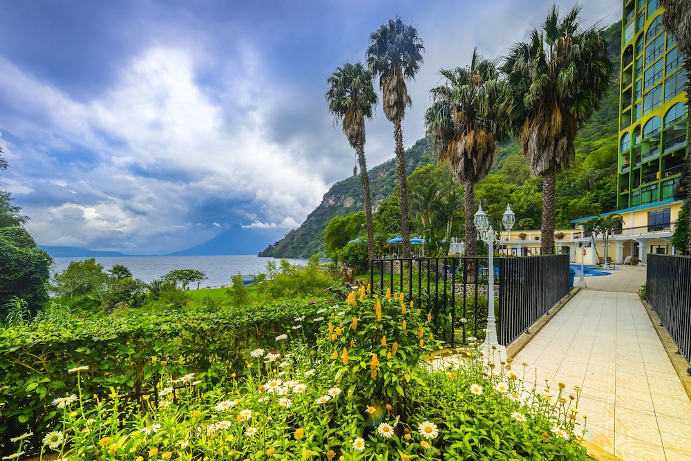 Hotel La Riviera De Atitlan 58/65