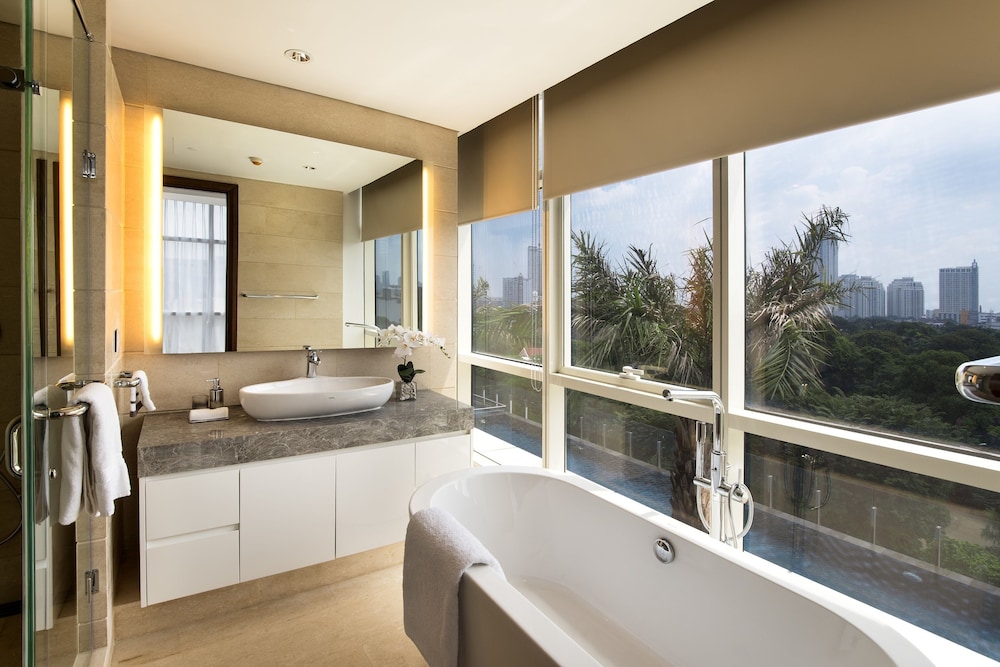 Oakwood Suites La Maison Jakarta 6/31
