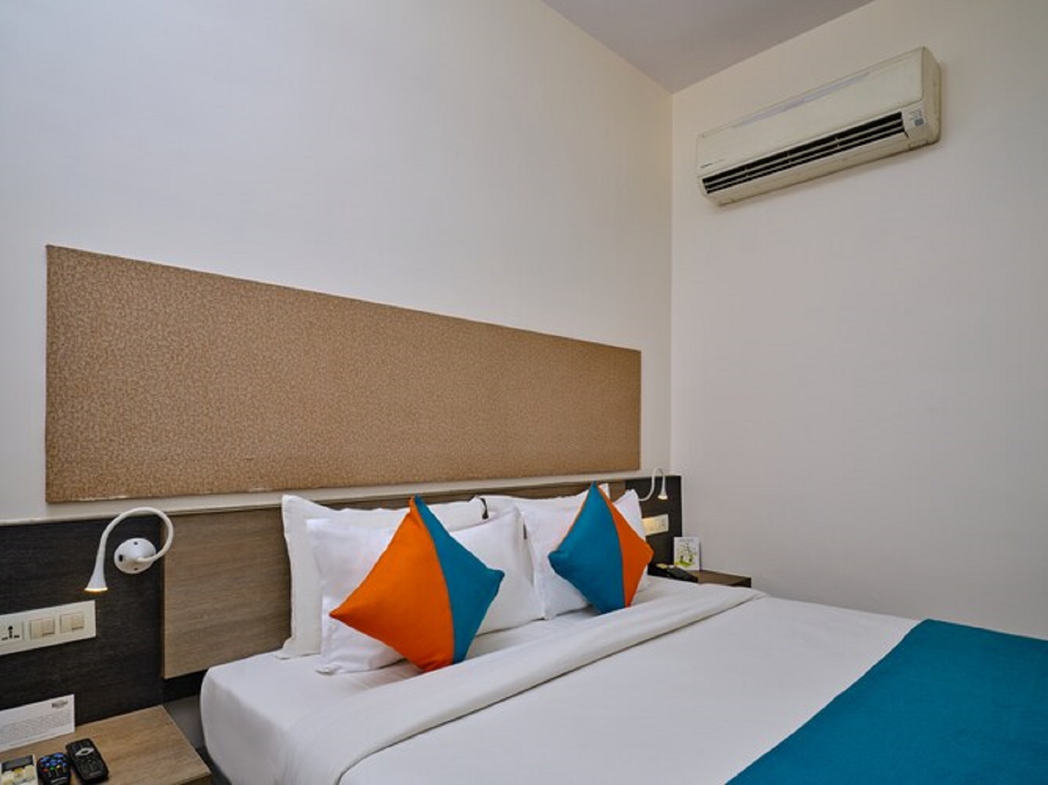 Pride Biznotel Manjusar (ex Mango Hotels Tansha Regal) 17/50