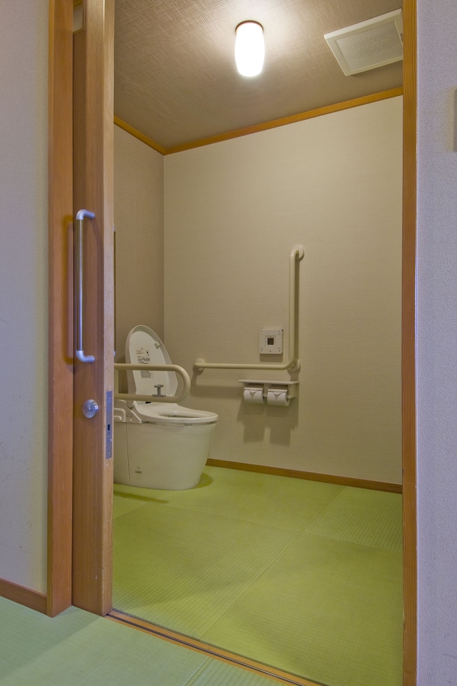 Moriaki Ryokan 50/50