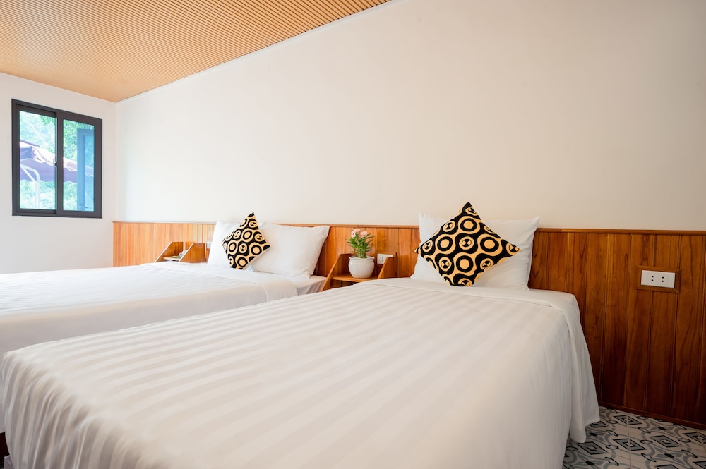Catba Papillon Garden Bungalow & Resort 15/50