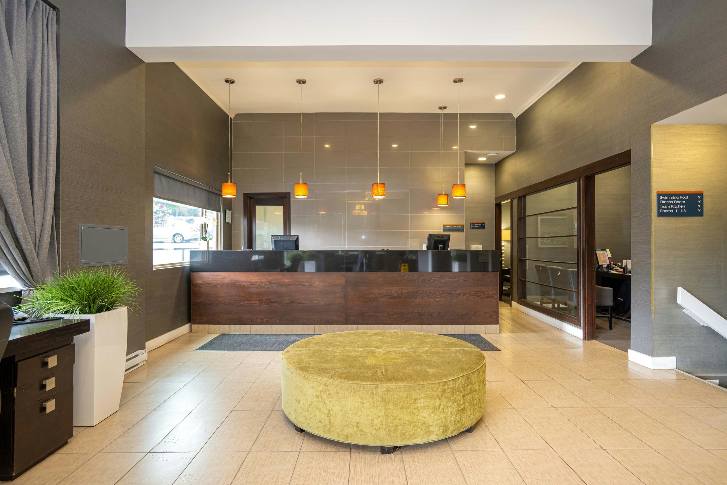 Sandman Hotel & Suites Williams Lake 7/40