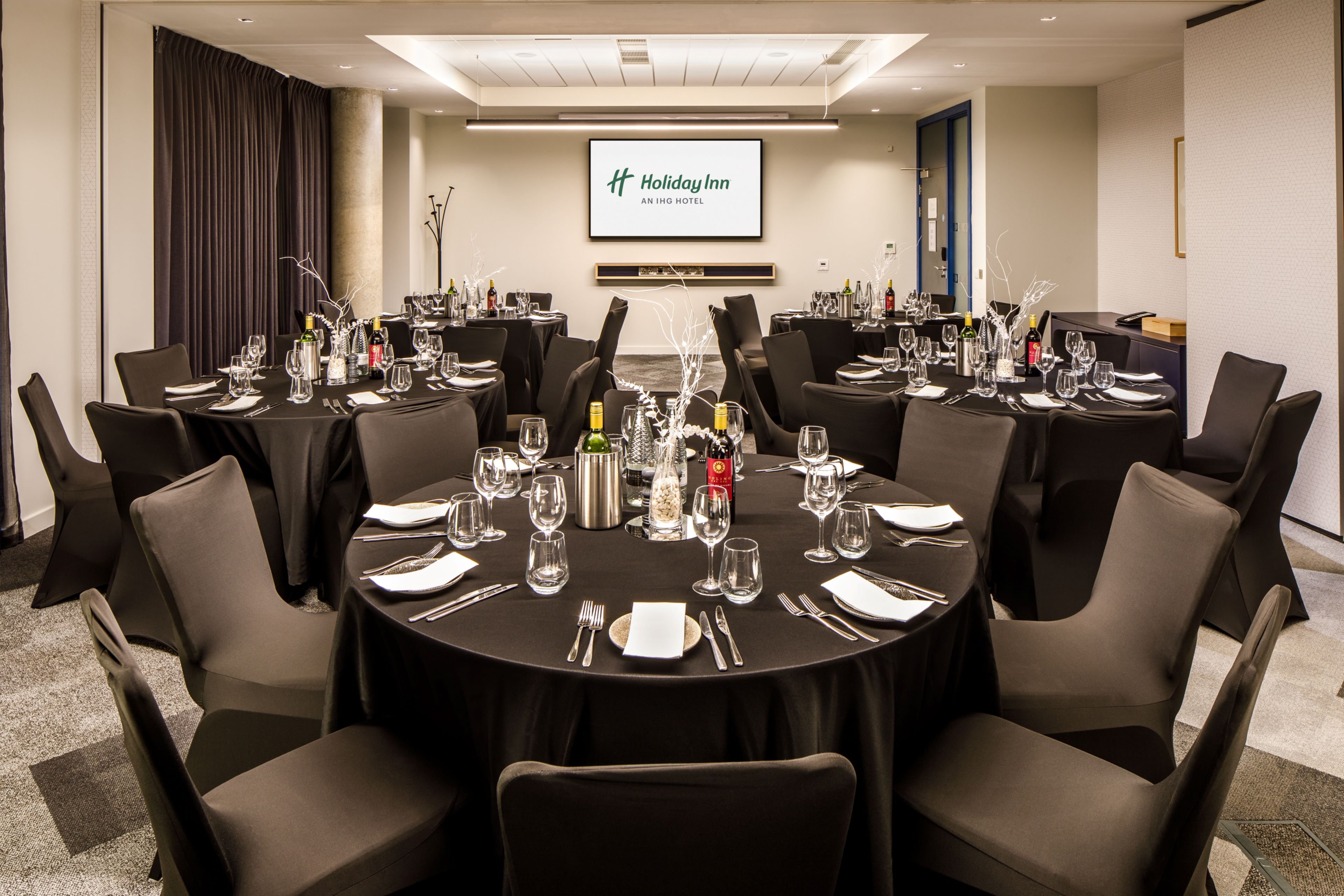 Holiday Inn London - Heathrow Bath Road 69/76
