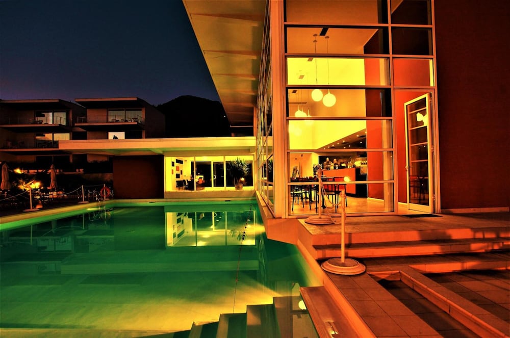 SPORTING CLUB RESORT 20/48