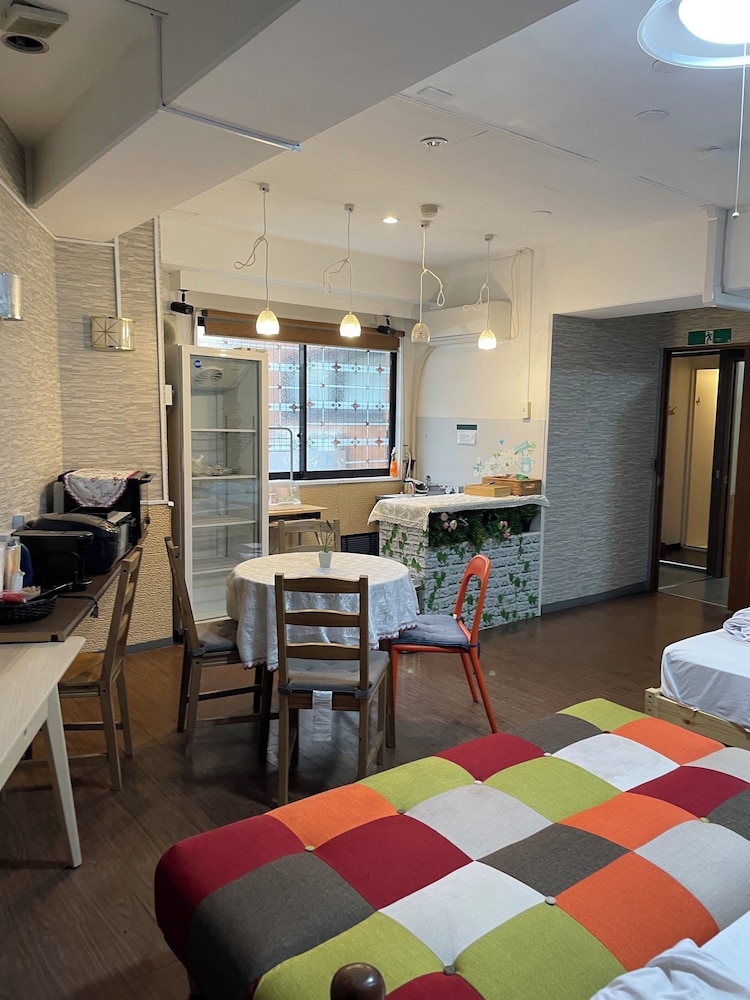 Shinjuku Sky Capsule - Hostel 54/64