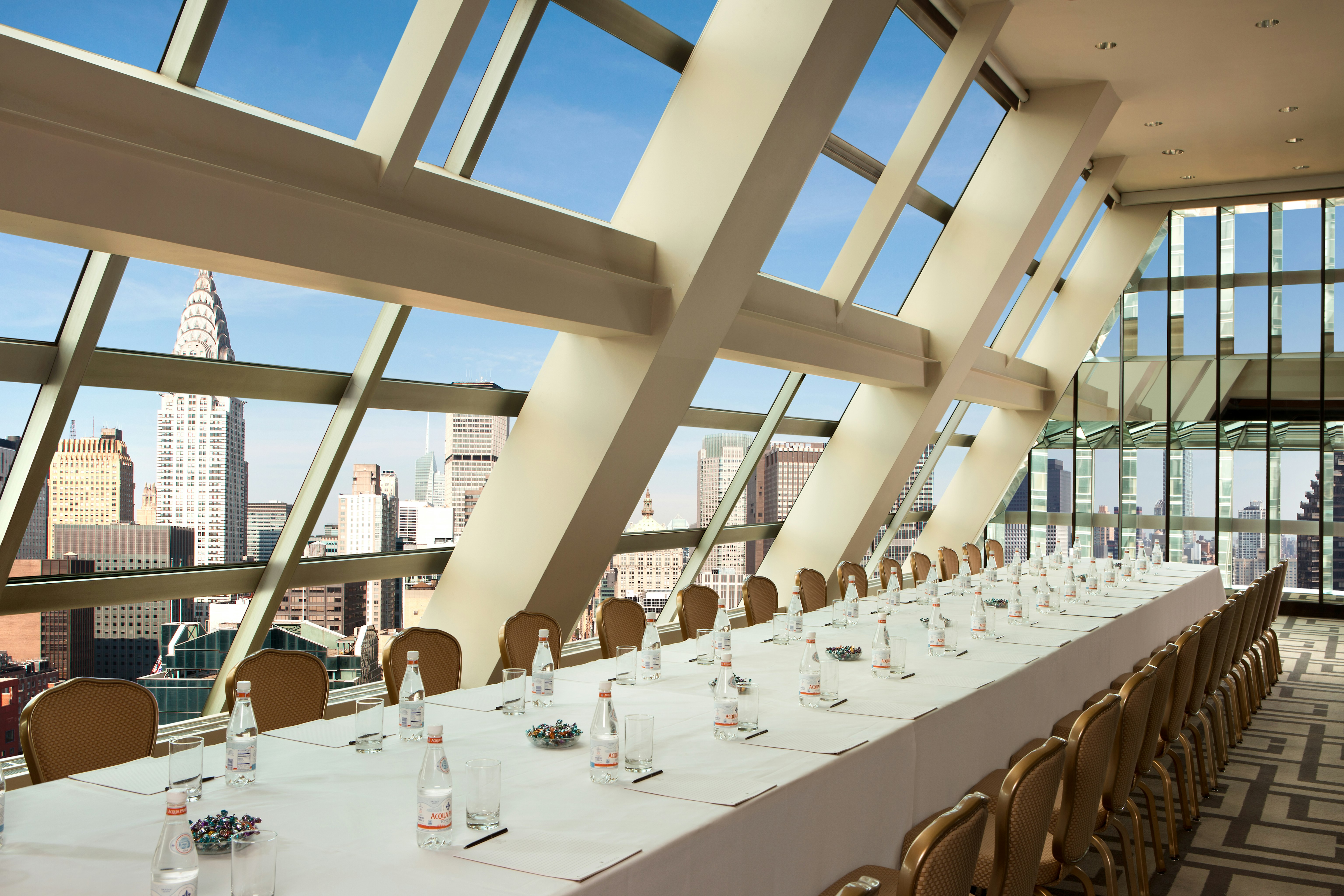 Millennium Hilton New York ONE UN Plaza 46/72