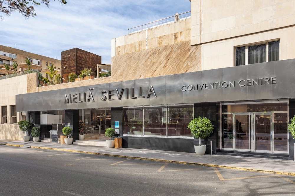 Melia Sevilla Hotel 42/48