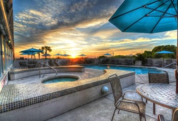 Shell Island Resort - All Oceanfront Suites 24/68
